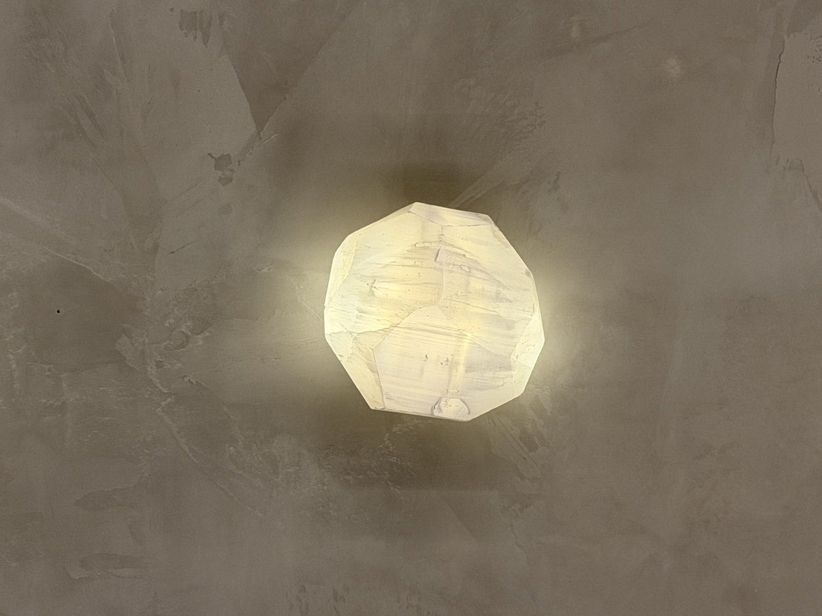 Helion Wall VII