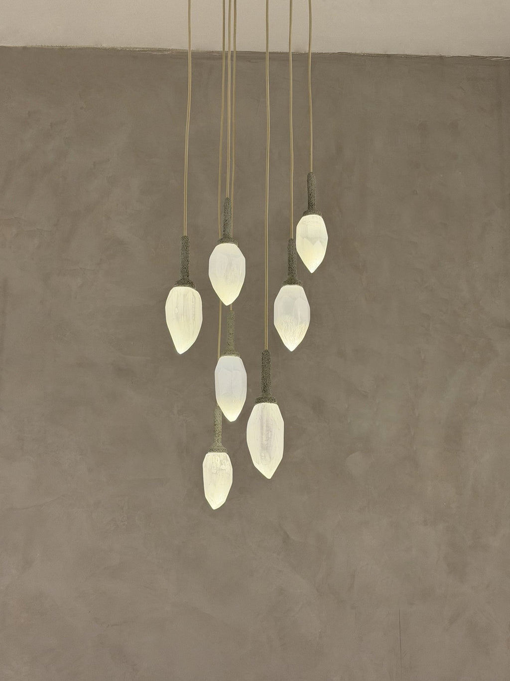 Helion Pendant V