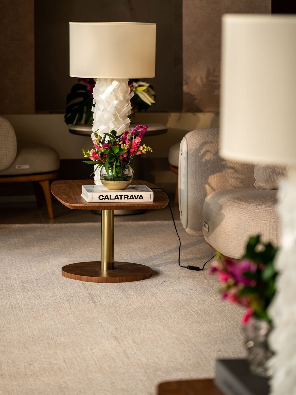 Phoenix Table